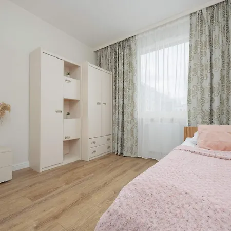 דירה Elegant Koscieszow In With Parking By Renters *
